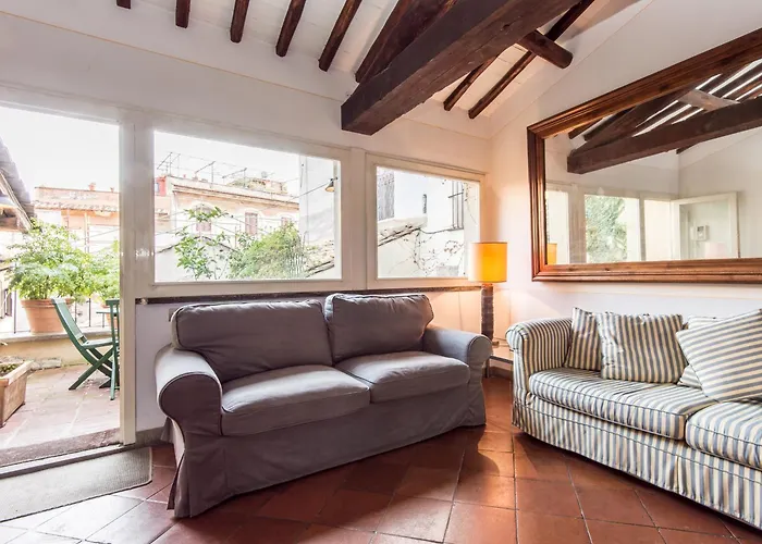 Campo De Fiori Luxury House Apartment